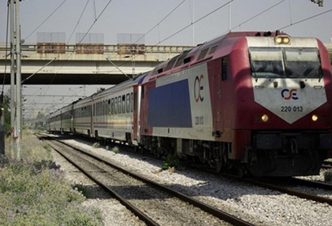 Νεκρός 70χρονος από σύγκρουση αυτοκινήτου με τρένο στο Βόλο