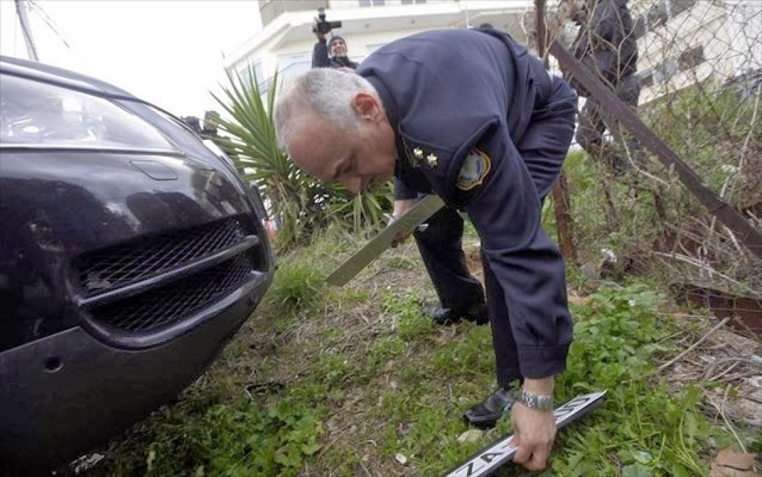 Πλαστές πινακίδες και στο Ρέθυμνο