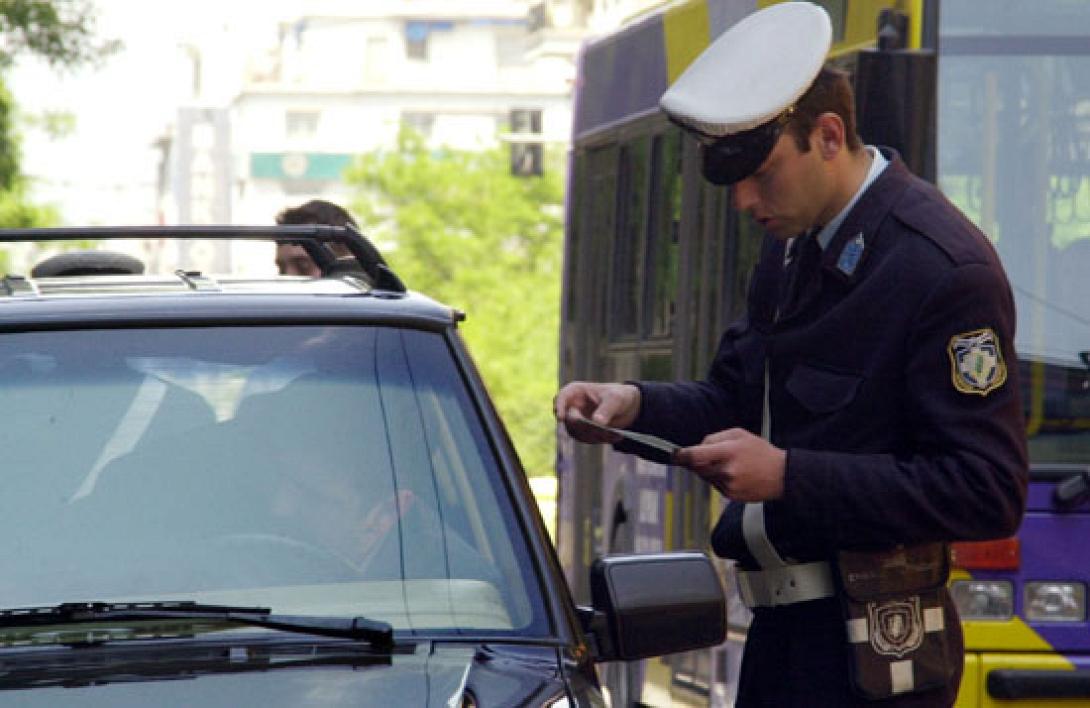 Η Τροχαία θα συλλαμβάνει και για χρέη στο Δημόσιο!