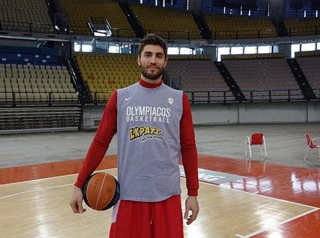 Στον Ολυμπιακό και επίσημα ο Μιχάλης Τσαϊρέλης 