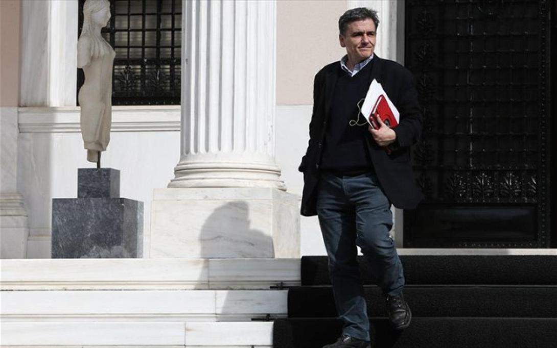 tsakalotos-maksimou.jpg