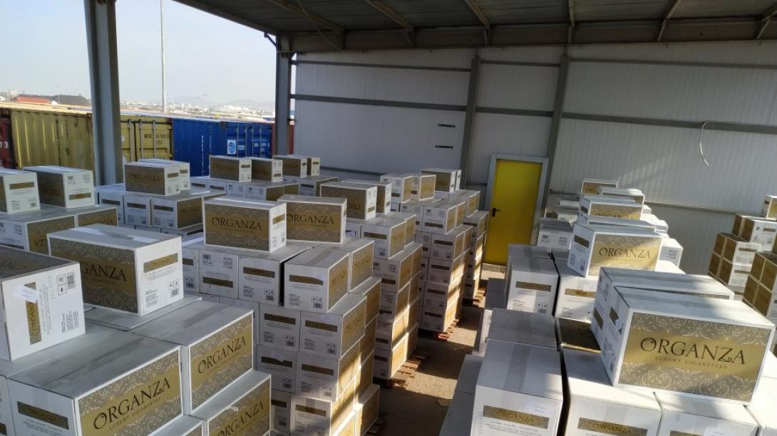 λαθραια τσιγαρα.jpg