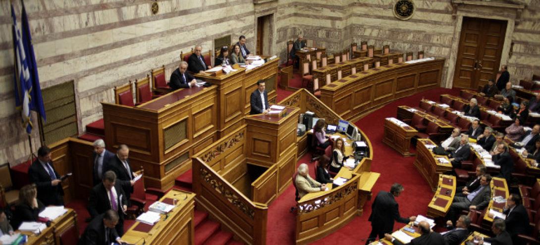 Επιμένει στο &quot;κοινοβουλευτικό πραξικόπημα&quot; ο Αλ. Τσίπρας