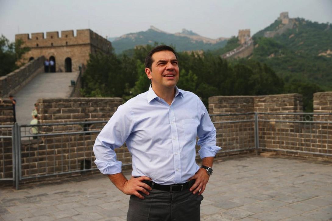 tsipras-siniko-teixos-2.jpg