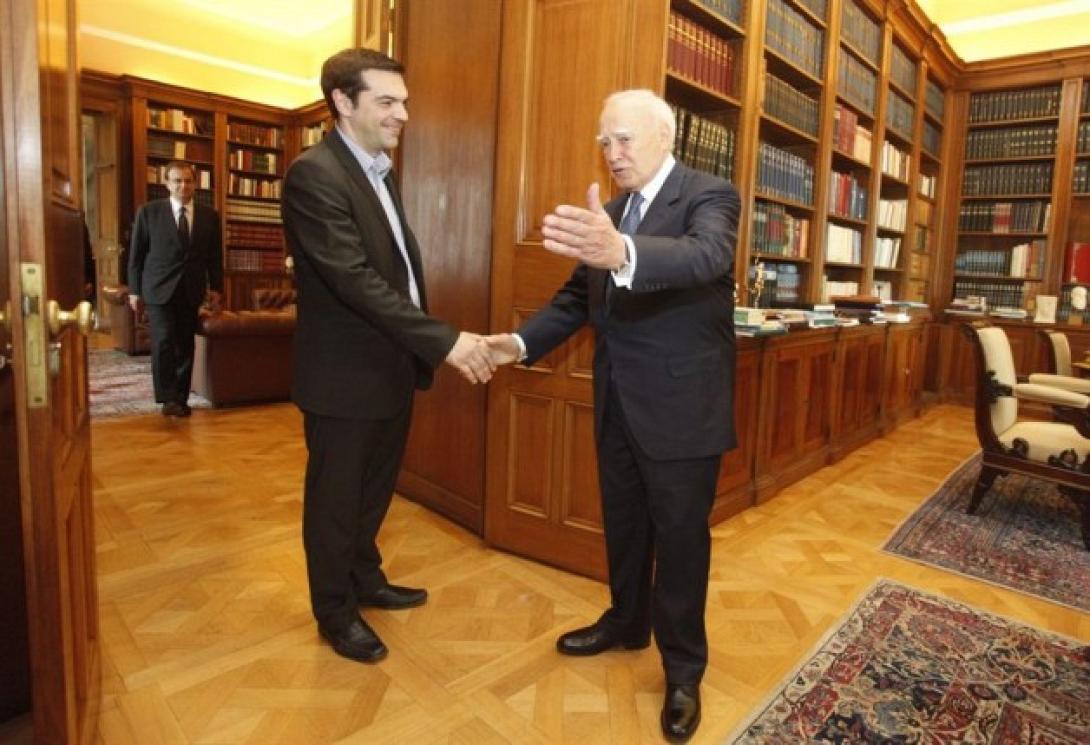 Στο Προεδρικό Μέγαρο ο Αλέξης Τσίπρας