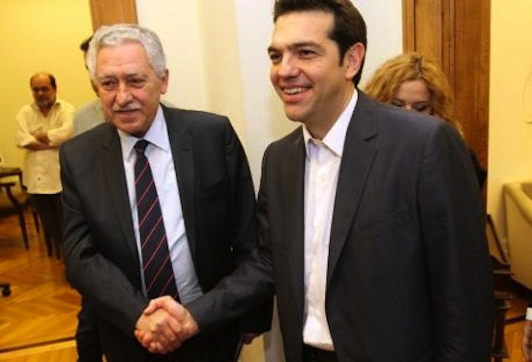 Αν θέλεις να συνεργαστούμε βάλε λουκέτο στη ΔΗΜΑΡ, λέει ο Τσίπρας στον Κουβέλη