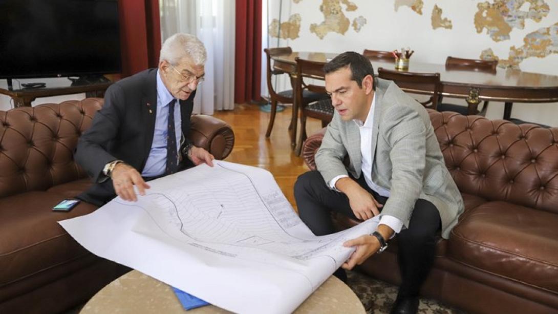 tsiprasmpoytaris.jpg
