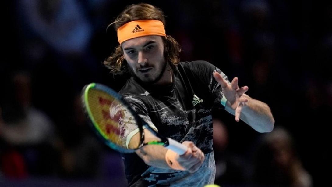 tsitsipas.jpg