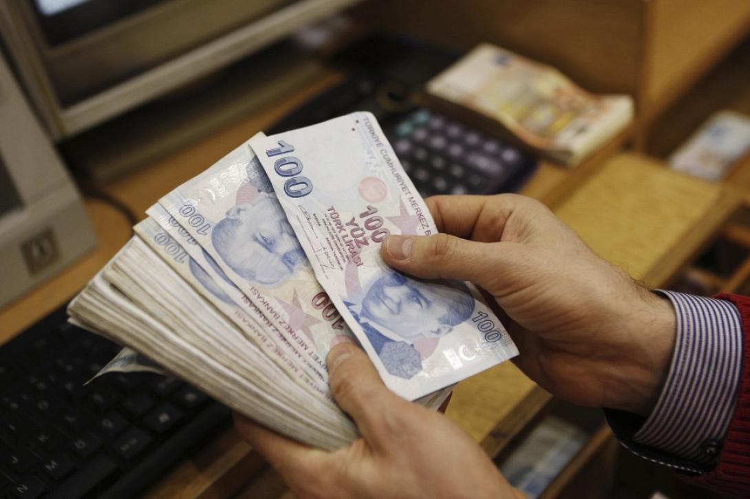 turkish_lira_reut.jpg