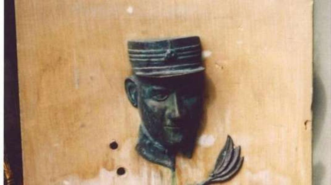 Ένα &quot;μάθημα&quot; για το πως τιμούν ένα ήρωα