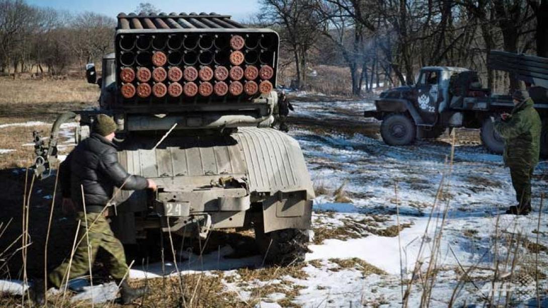 ukraine-weapons.jpg