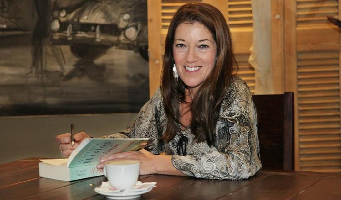v.hislop._9.jpg