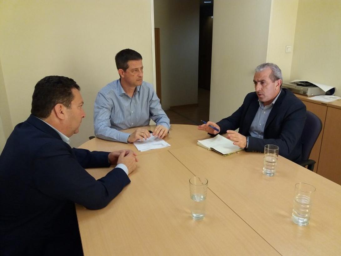 vardakis_tziallas_240517.jpg