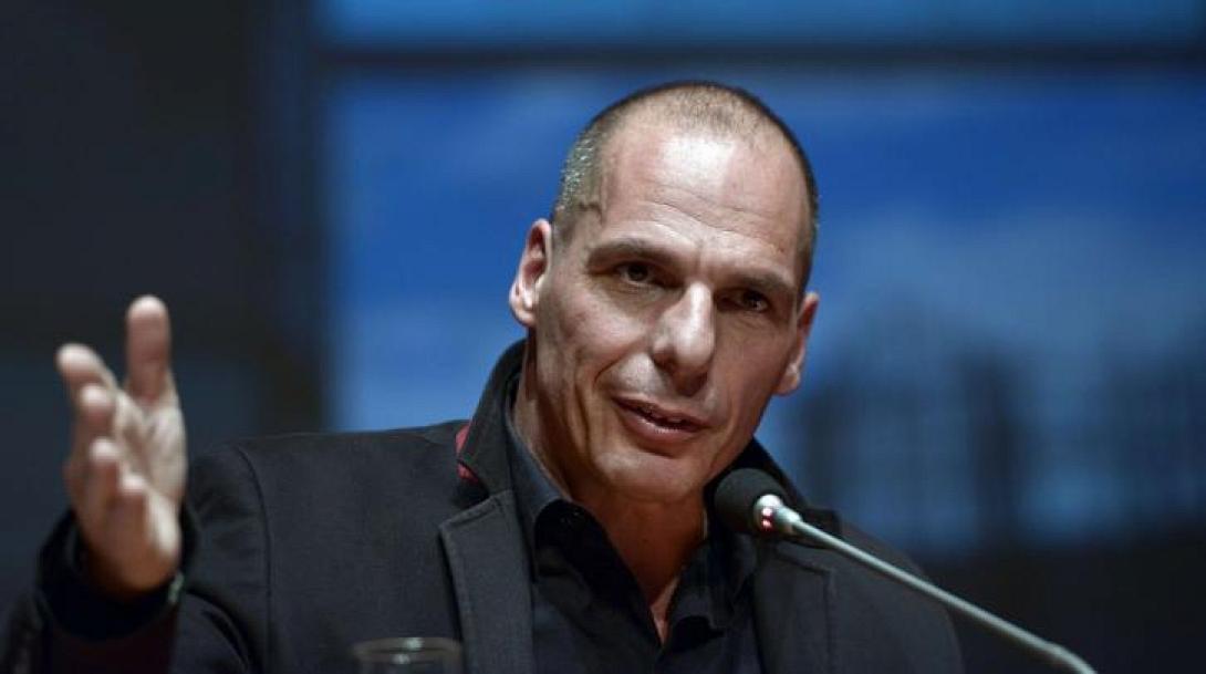 Βαρουφάκης: Οφείλουμε να παρατείνουμε τη δανειακή σύμβαση για μερικούς μήνες