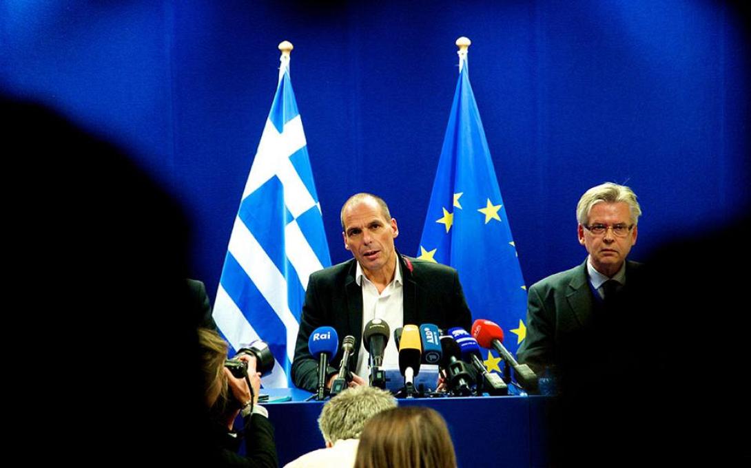 varoufakissynenteuksieurogroup-thumb-large.jpg
