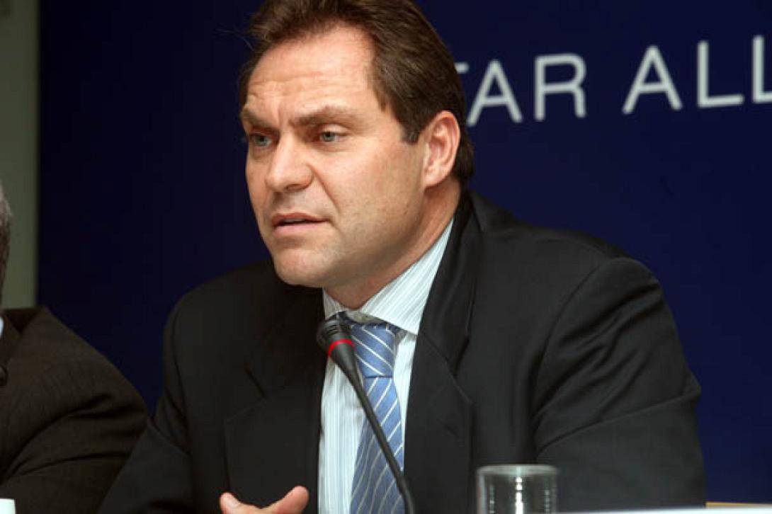 vasilakis.jpg