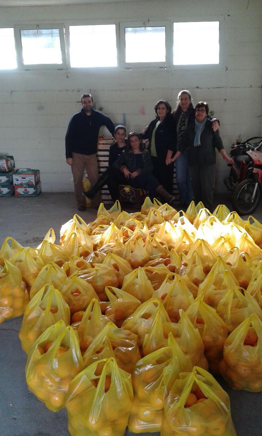 Διανομή φρούτων σε πάνω από 500 άπορες οικογένειες του Δήμου Χερσονήσου 