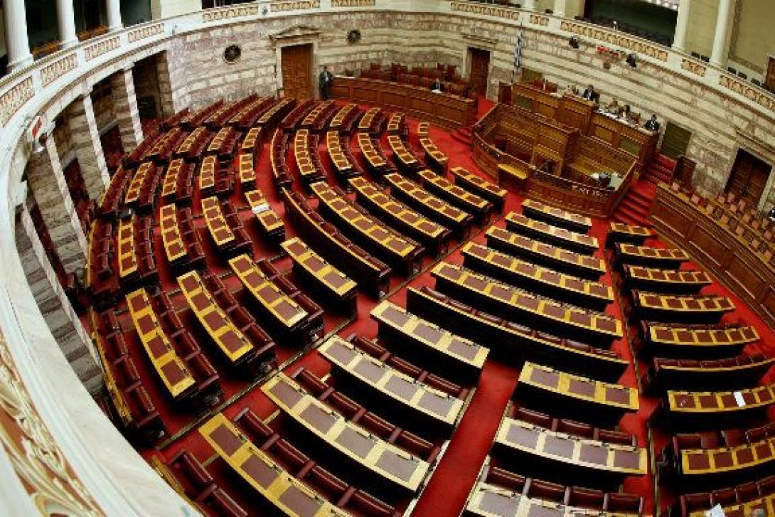 Ποιοι εκλέγονται βουλευτές στις 56 εκλογικές περιφέρειες