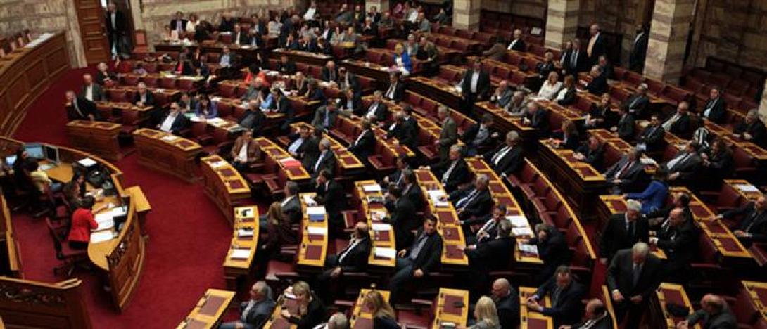 Προσέξτε μη διχάσετε τον Ελληνικό Λαό!! 