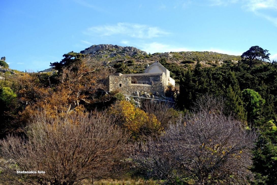 Βρυωμενη.jpg