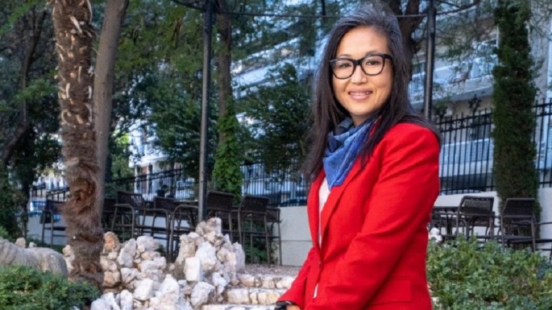 αμερικανίδα πρόξενος