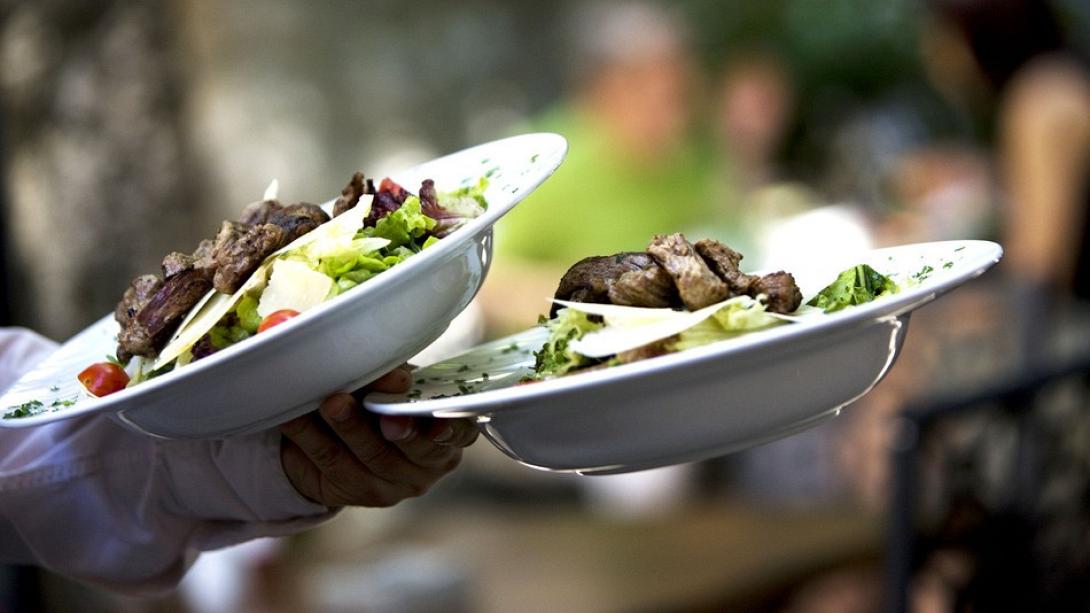 waiter-serving-food.jpg