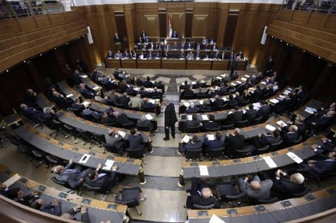 Στο διεθνές δικαστήριο της Χάγης τώρα, για τα χημικά