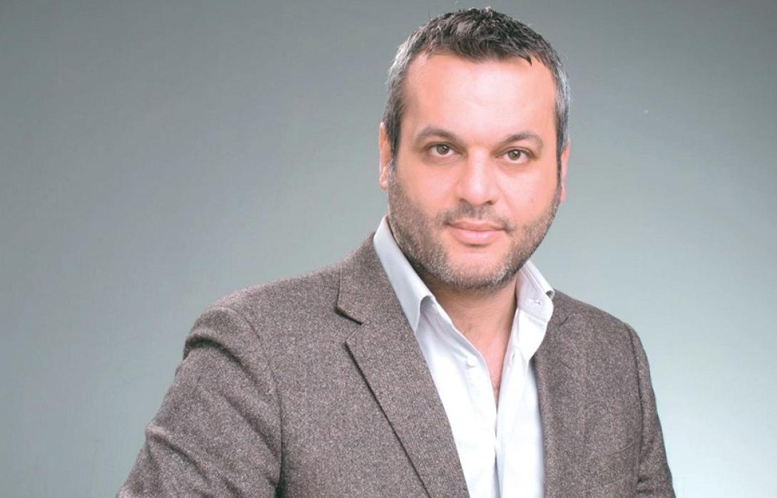 Χάρης Μαμουλάκης