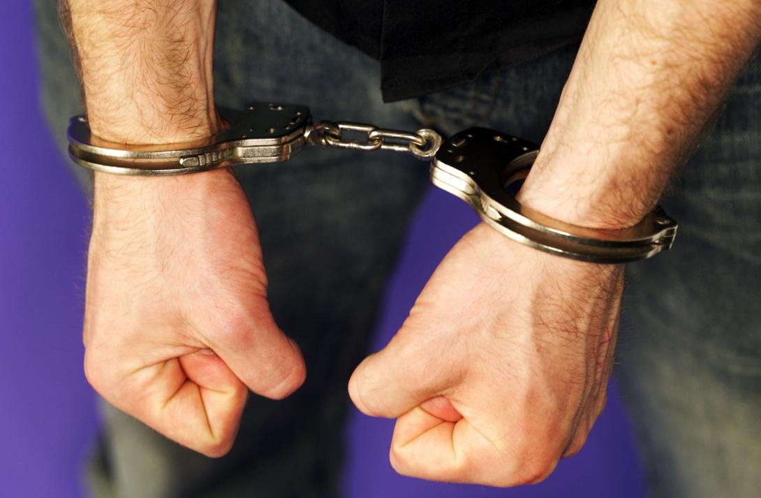 Με μικροποσότητα κάνναβης συνελήφθησαν δύο άτομα