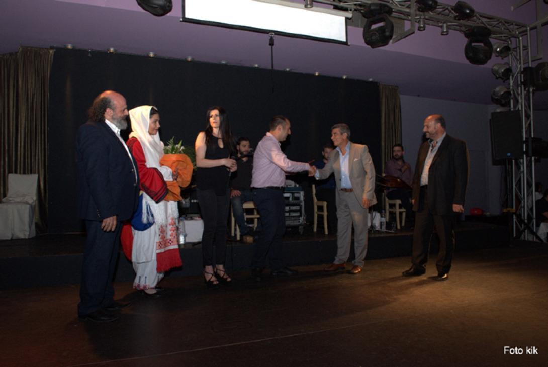 λαογραφικος ομιλος χναρη