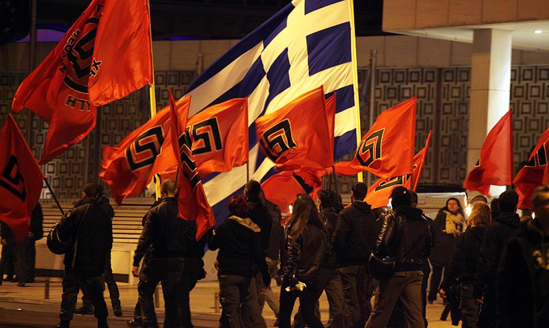 Νέα σκληρή αντιπαράθεση για τους ψηφοφόρους της Χ.Α