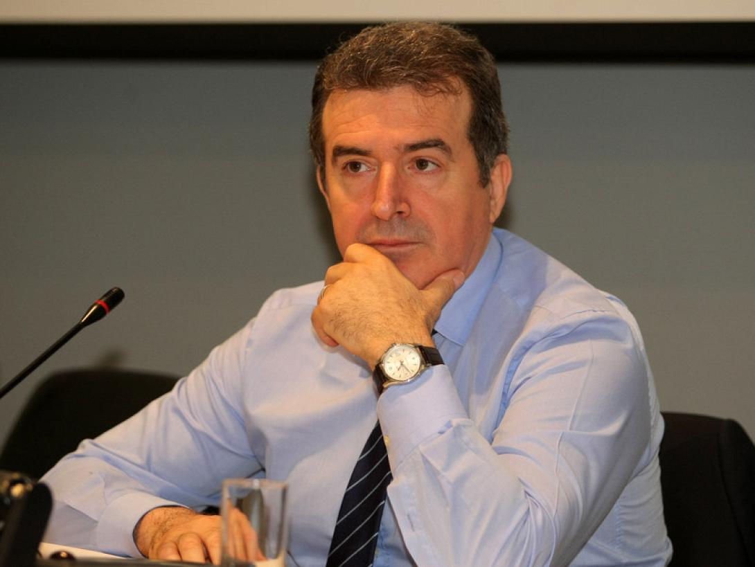 Υπέρ της συνεργασίας ΠΑΣΟΚ και δυνάμεων της Κεντροαριστεράς τάσσεται ο Μιχ. Χρυσοχοΐδης