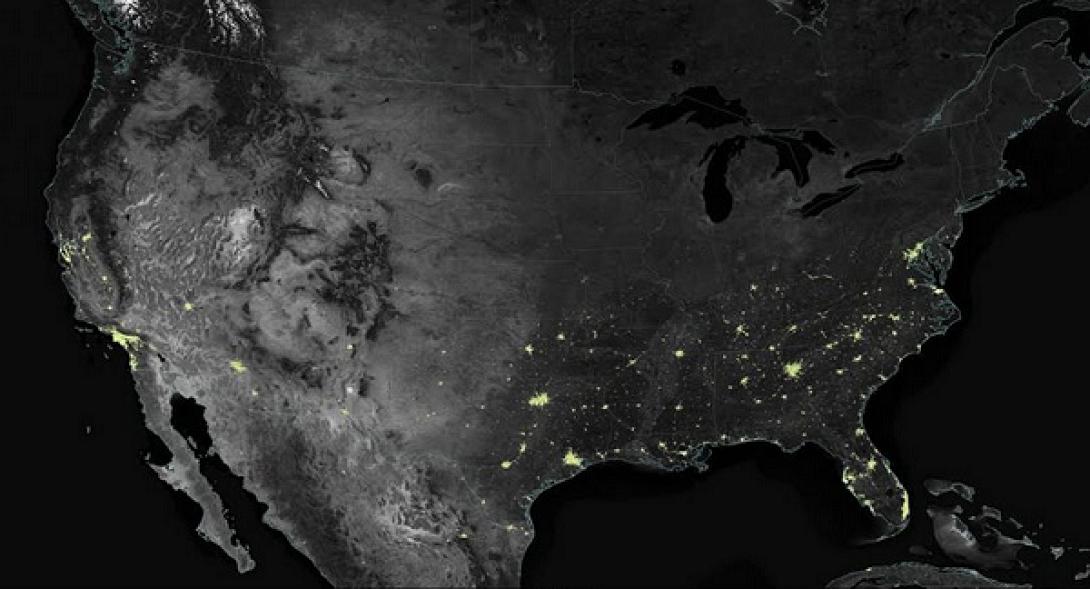 Ορατά από το διάστημα τα χριστουγεννιάτικα φώτα!