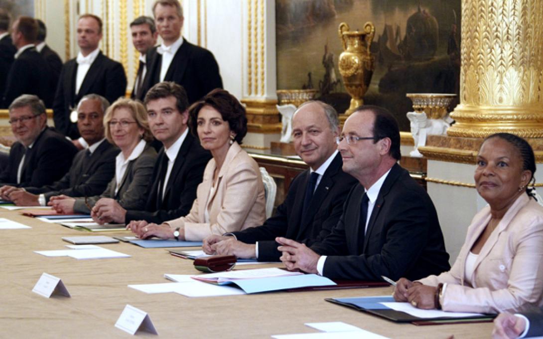 Ανακοινώθηκε το νέο υπουργικό συμβούλιο της Γαλλίας