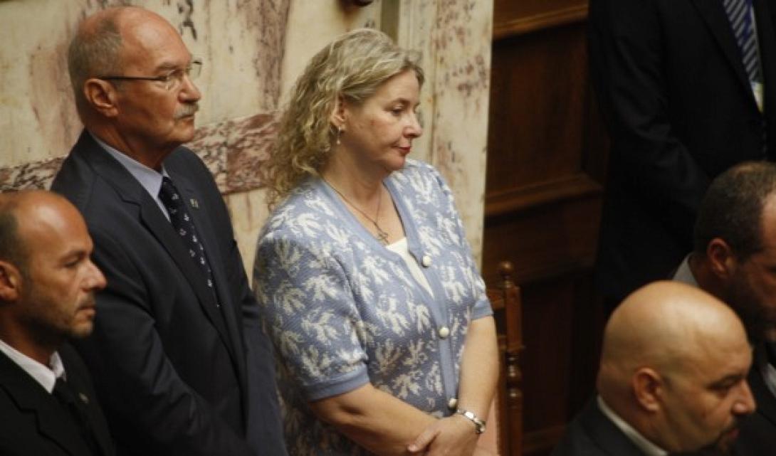 &#039;Αρση της ασυλίας Ζαρούλια - Αρβανίτη αποφάσισε η Βουλή