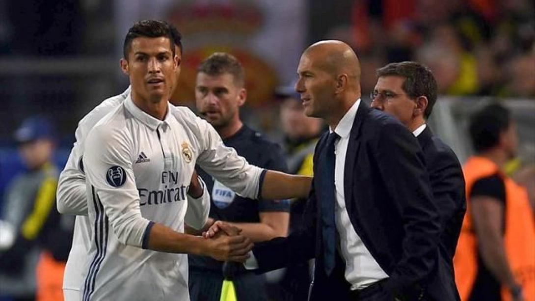 zidane_ronaldo.jpg