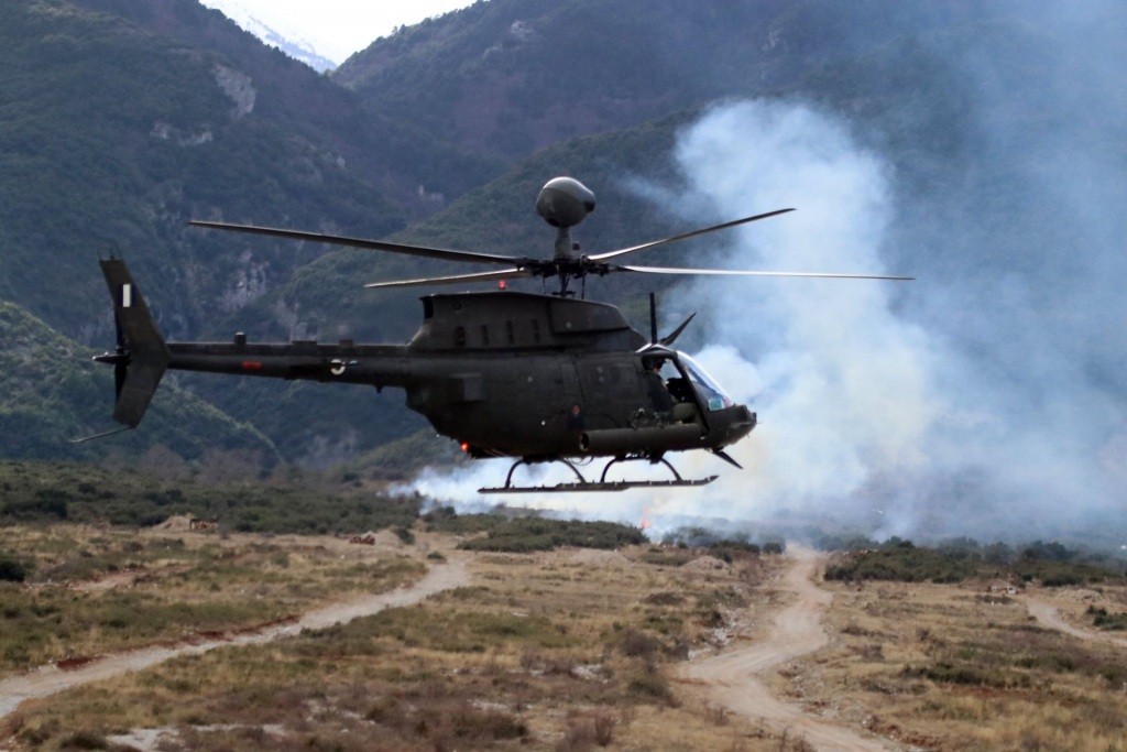 Ελικόπτερο επιθετικής αναγνωρίσεως Kiowa Warrior. Δύο ελικόπτερα αυτού του τύπου θα εδρεύουν πλέον στο Ηράκλειο.