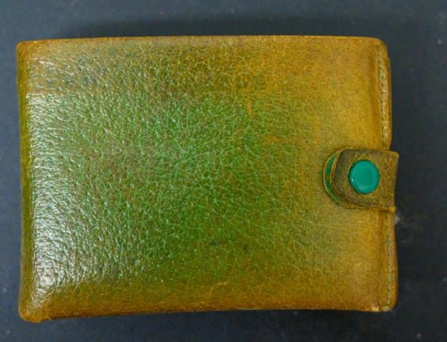 Το δερμάτινο πορτοφόλι της Πάτι που βρέθηκε στο εσωτερικό της τσάντας