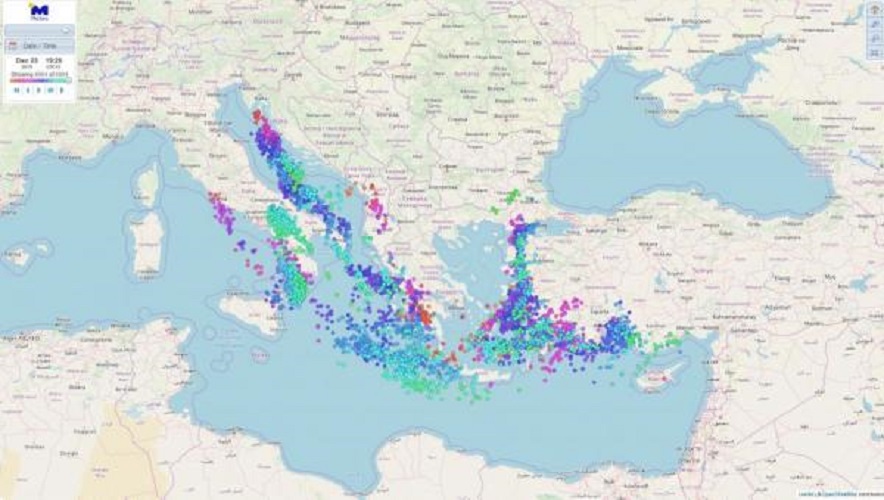 Έπεσαν 5000 κεραυνοί μέσα σε λίγες ώρες