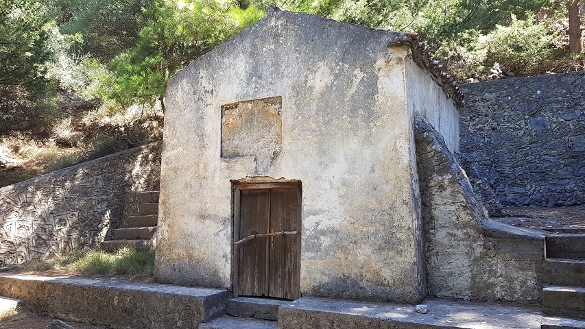 Το εκκλησάκι της Οσίας Μαρίας στη Σαμαριά