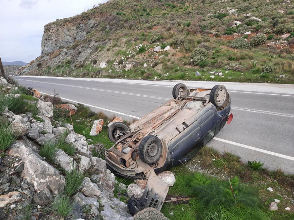 Ο οδηγός βγήκε χωρίς να πάθει το παραμικρό - (Δια - sos - τε τη Μεσαρά)